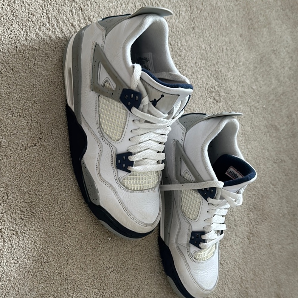 Nike Air Jordan 4 Retro White Navy Sneakers
